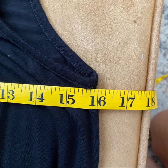 Carly Jean Los Angeles Jordan Dress - Picture 3 of 5